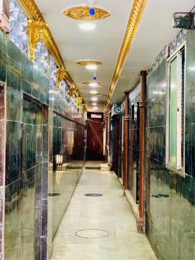 Hotel Bengal -100M From Park Circus 7 Point Calcuta Exterior foto